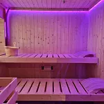 فندق مبيت وإفطار Diognysos B&b, Wellness & Boutique Hotel, Diogne Valais